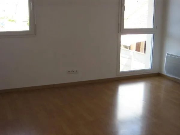 Studio 1 pièce 24 m² 