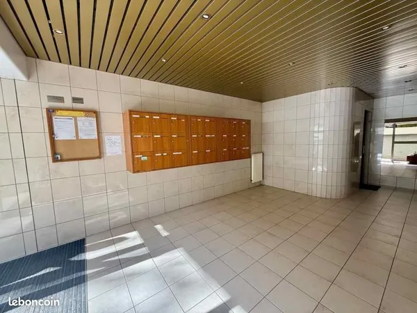 Appartement 4 pièces 81 m² 