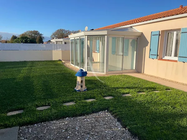 Maison de plain-pied 4 pièces 92 m² 