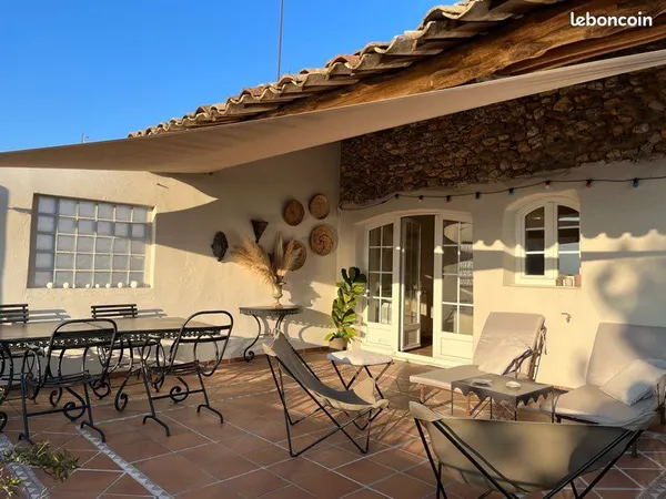 Maison de village , 