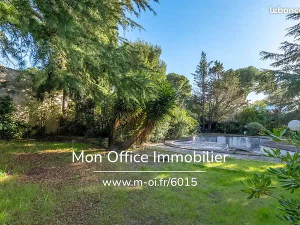 Terrain 1 234 m² Marseille 9e Arrondissement 