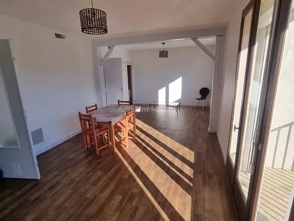 Appartement 2 pièces 62 m² 