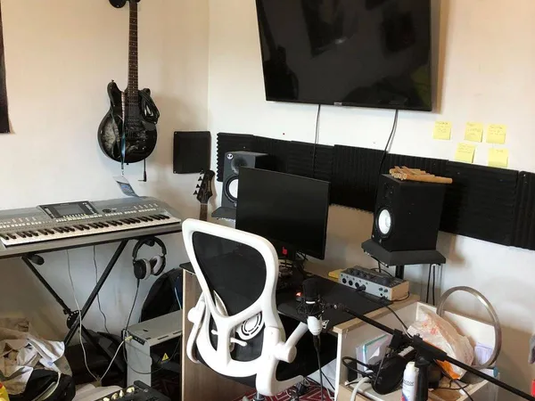 Studio 1 pièce 20 m² 