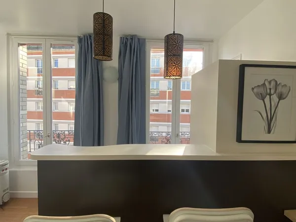 Appartement studio à PARIS 20ème 