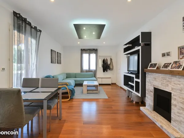 Apparemment à vendre 