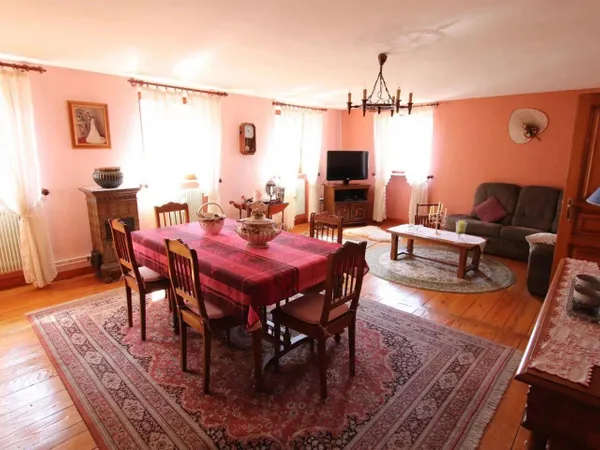 Appartement 3 pièces 100 m² 