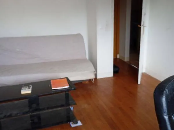Appartement 1 pièce 90 m² 