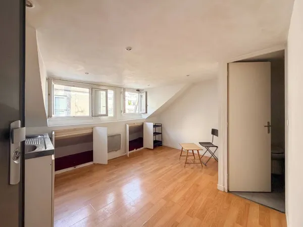 Appartement 1 pièce 13 m² 