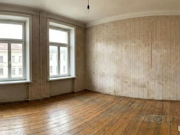 Studio 25m² plateau à rénover - Caluire-et-Cuire (Saint-Clair) 