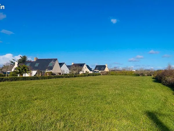 Terrain 1475 m² LOCTUDY 