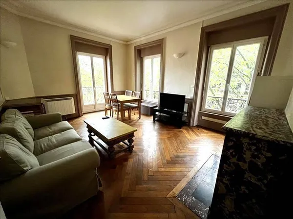 Appartement 3 pièces 64 m² 