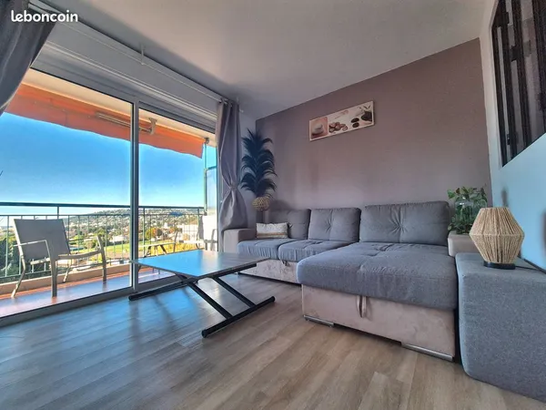 T1 Bis Antibes - Vue dégagée & mer - Terrasse 9 m² S/O - Parking + cave - Prêt à vivre (33,5 