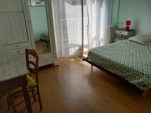 Propose chambre chez l'habitant 13m² 