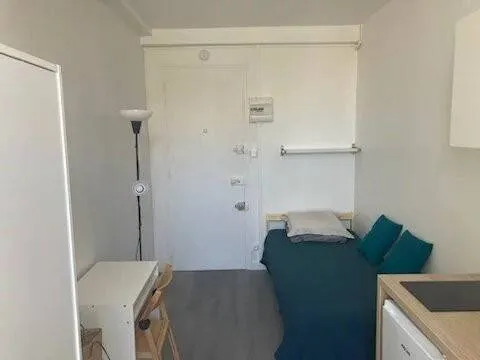 Appartement 1 pièce 10 m² 