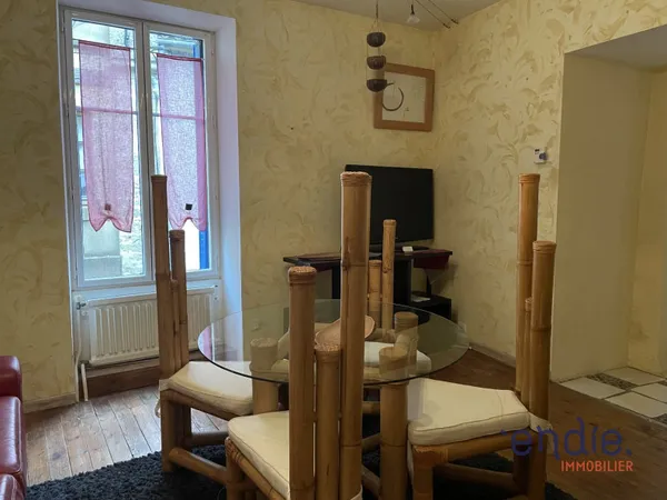 Appartement 10 pièces 236 m² 
