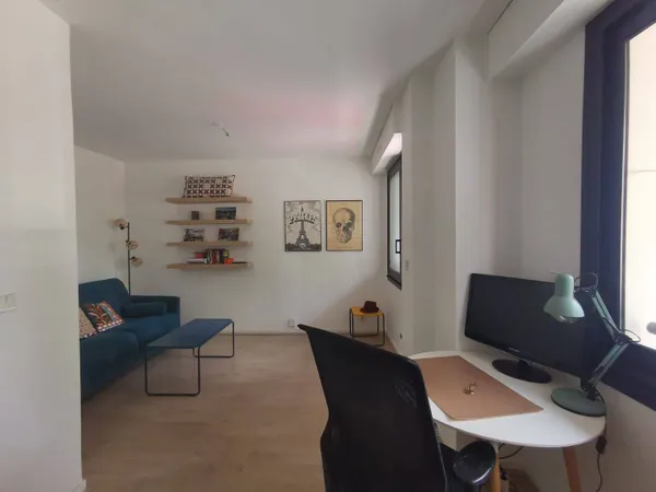 Studio 1 pièce 23 m² 