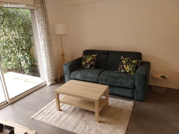 Studio 30m2 meublé Terrasse jardinet 