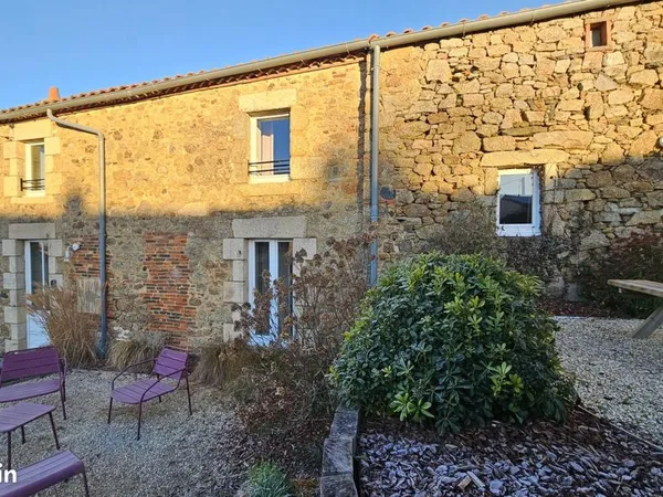 Gîte 12 pièces 231 m² 