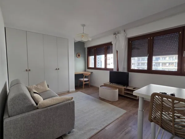 Appartement 1 pièce 27 m² 
