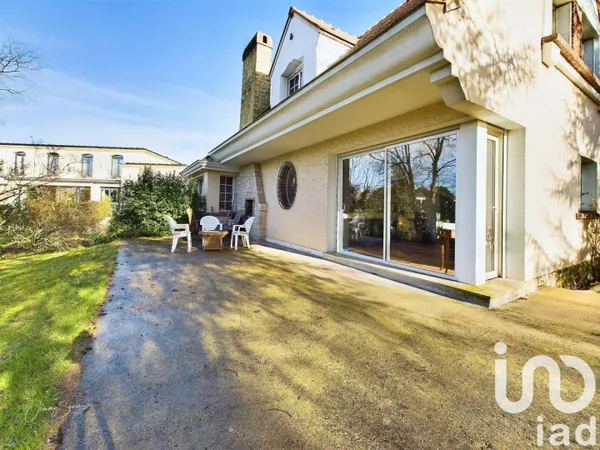 Pavillon 7 pièces 163 m² 