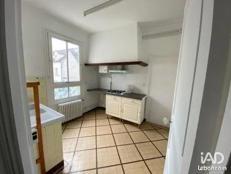 Bureau 65 m² 