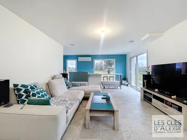 Maison récente à Échalas - 96,15 m², 3 chambres, jardin et terrasse exposée sud 