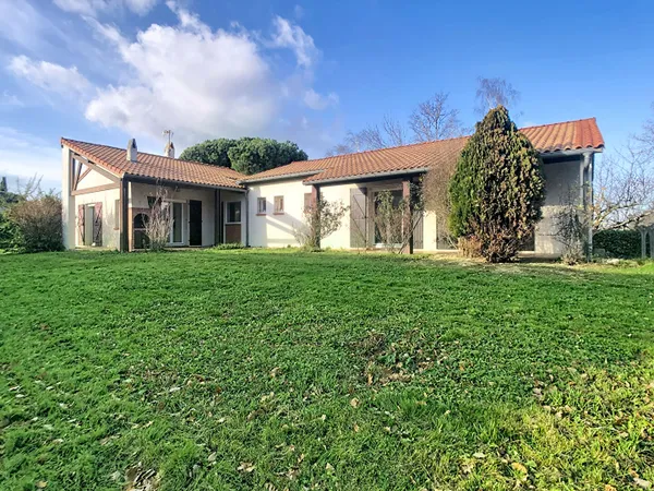 Maison 6 pièces 153 m² 