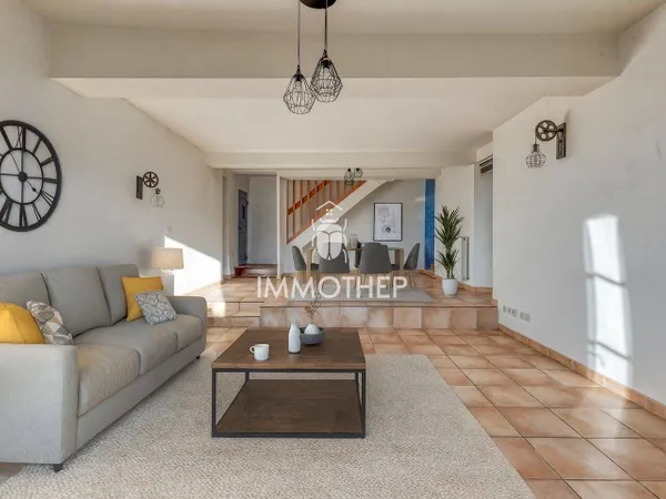 Duplex 6 pièces 180 m² 