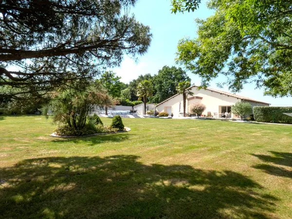 Vends maison de campagne 