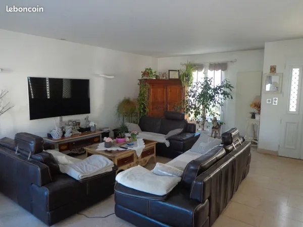 Maison 8 pièces 204 m² 
