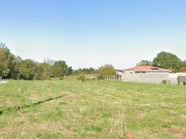 Terrain 880 m² 