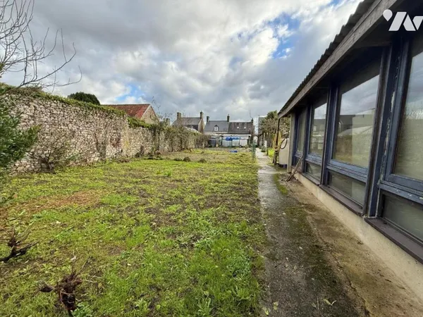 Terrain 682 m² 