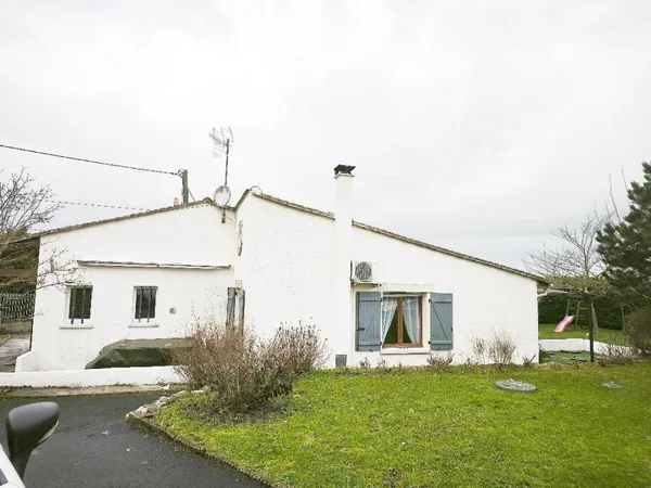 ANCIENNE MAISON VIGNERONNE RENOVEE 