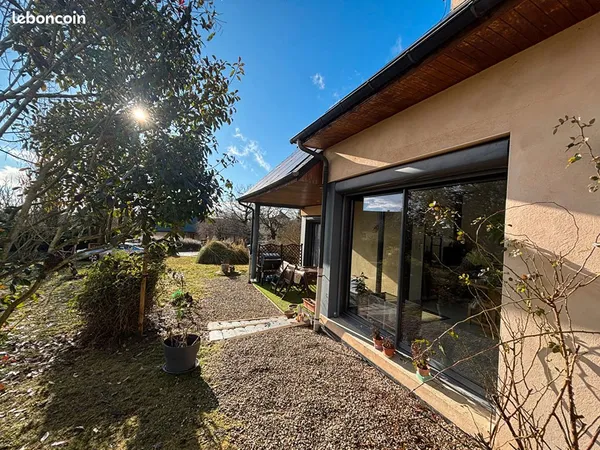 Maison 6 pièces 162 m² 