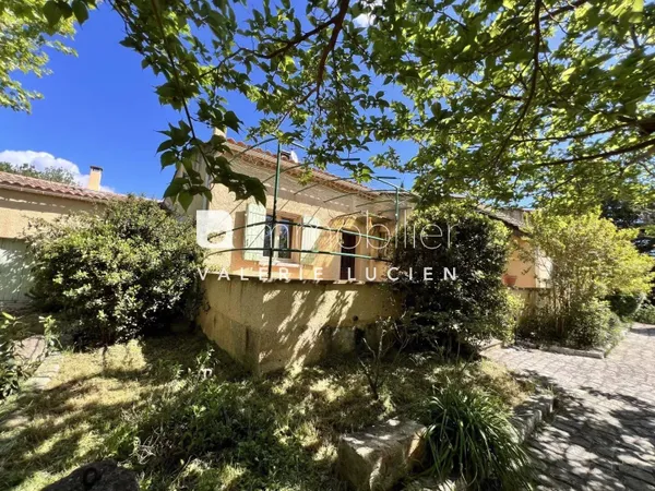 Maison 7 pièces 180 m² 
