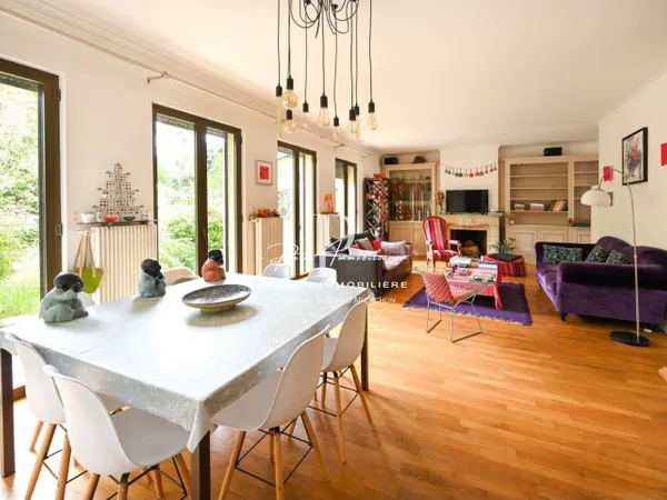 Maison 5 pièces 149 m² 