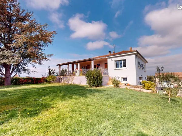 Propriété 6 pièces 125 m² 