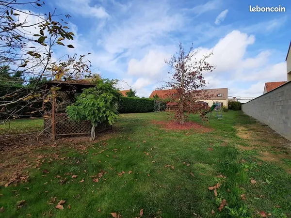 Terrain 805 m² VARENNES-SUR-SEINE 