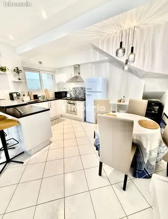 Appartement 4 pièces 73 m² 