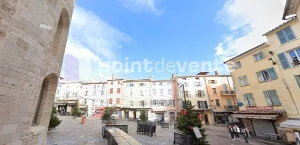 Local commercial 87 m² 
