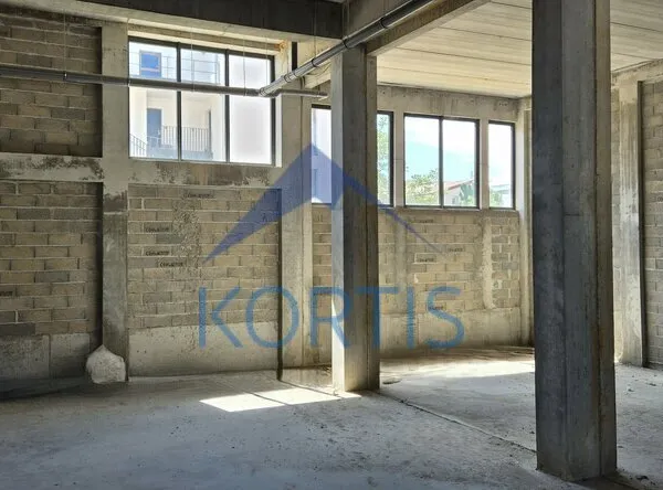 Bureau 945 m² 
