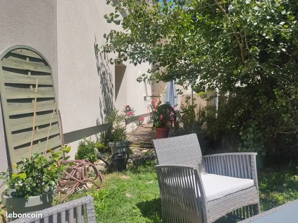 3 pièces avec terrasse et jardin 