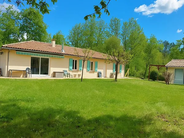 Vends maison confortable 