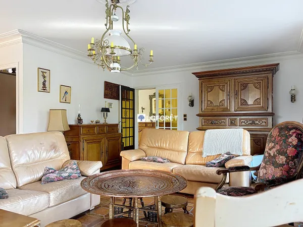 Maison familiale de plain-pied à Ancenis Saint Gereon 6 pièce(s) 149.88 m2 