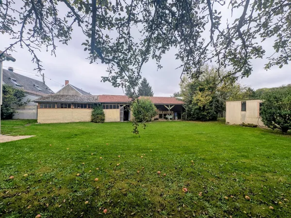 La Maison du Verger" - Une maison à façonner , une histoire à écrire 