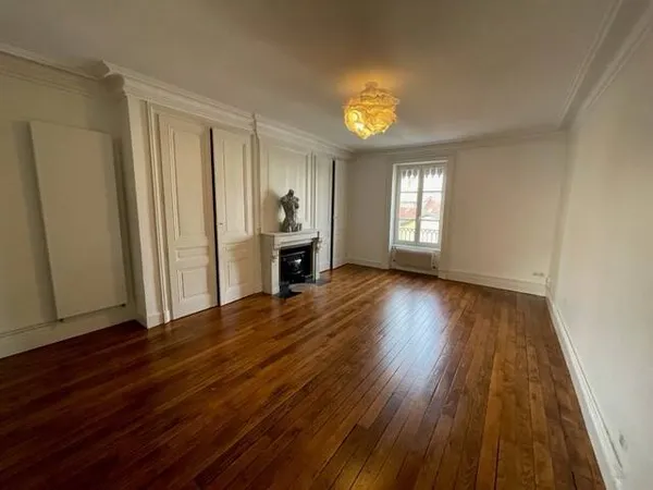 Appartement 3 pièces 75 m² 