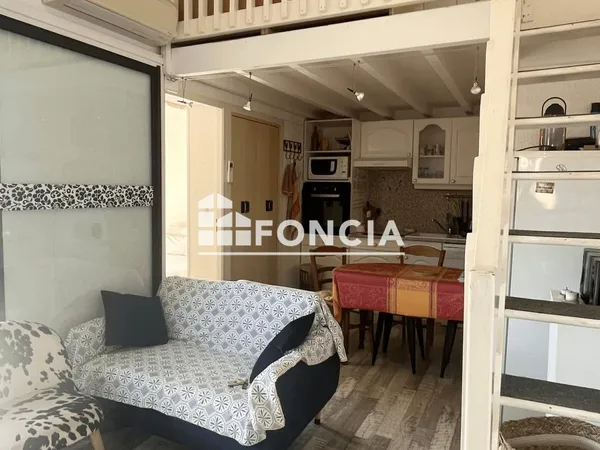 F2 MEZZANINE RENOVE A LA PLAGE 