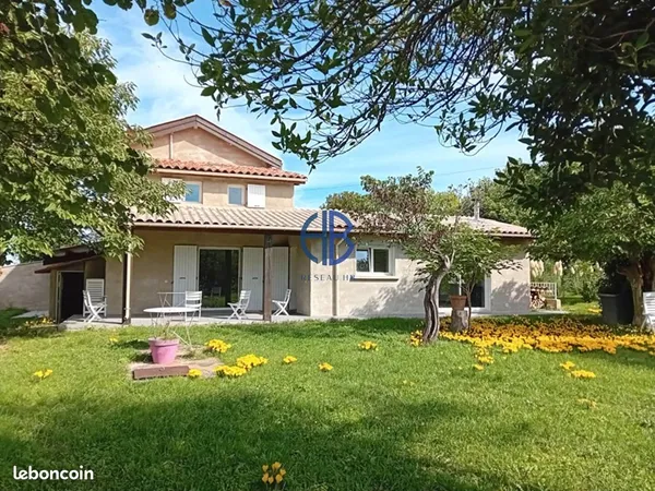 Maison 6 pièces 132 m² 
