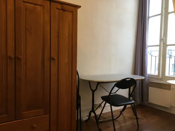 Location chambre de service Paris Auteuil 