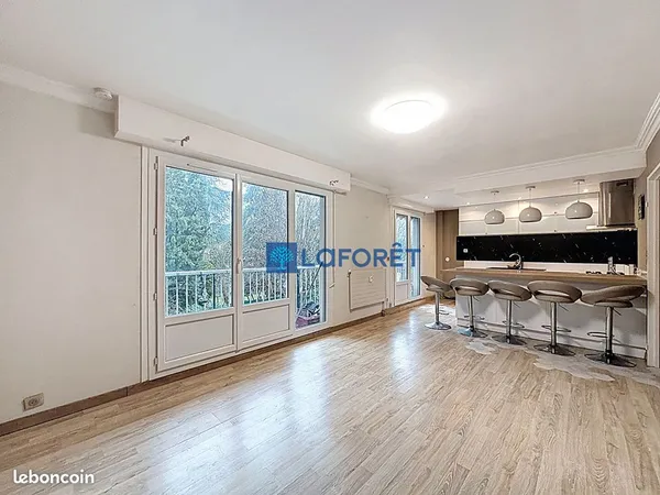 Appartement 3 pièces 61 m² 